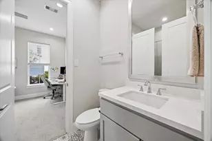 966 Dunleigh Meadows Ln, Houston, TX 77055 - Photo 18