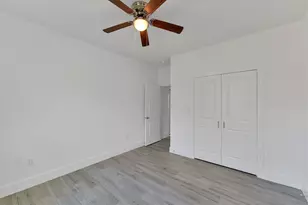 939 Lake View Dr, Montgomery, TX 77356 - Photo 22