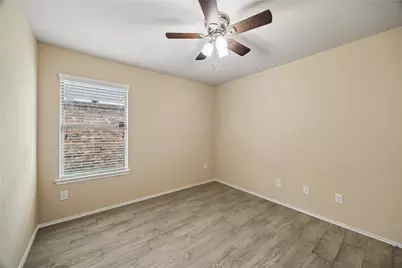 16522 Silla Ridge Court, Houston, TX 77049 - Photo 8