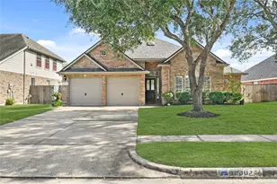 1330 Leigh Gdns Dr, Sugar Land, TX 77479 - Photo 1
