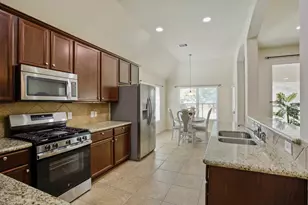 24611 Mason Knights Ct, Katy, TX 77493 - Photo 2