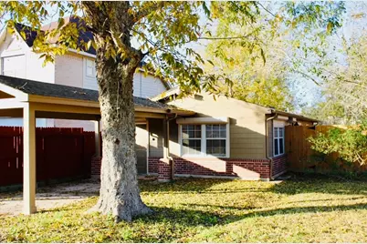 8201 Tareyton Lane, Houston, TX 77075 - Photo 1