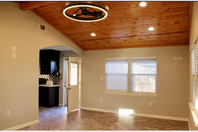 8201 Tareyton Lane, Houston, TX 77075 - Photo 2