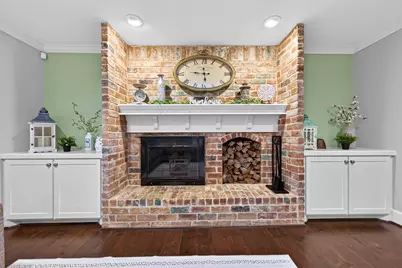 746 Stone Mountain Drive, Conroe, TX 77302 - Photo 14