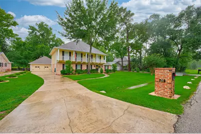 746 Stone Mountain Drive, Conroe, TX 77302 - Photo 2