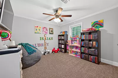 746 Stone Mountain Drive, Conroe, TX 77302 - Photo 18