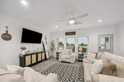 1308 Redbud Lane, Sealy, TX 77474 - Photo 4