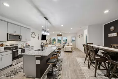 1308 Redbud Lane, Sealy, TX 77474 - Photo 6
