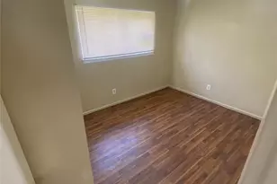 5814 Mackinaw Rd, Houston, TX 77053 - Photo 8