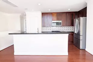 3411 Clearview Cir, Houston, TX 77025 - Photo 2