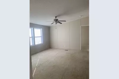 31816 Waller Tomball Rd #25, Waller, TX 77484 - Photo 4
