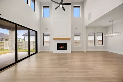 734 Platinum Stone Lane, Pinehurst, TX 77362 - Photo 8