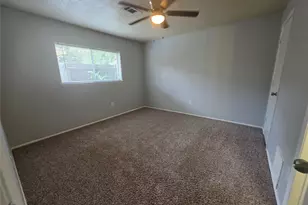 508 Avondale Ln, Friendswood, TX 77546 - Photo 6