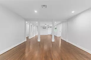 6423 Pineshade Ln, Houston, TX 77008 - Photo 8