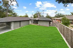 6423 Pineshade Ln, Houston, TX 77008 - Photo 6