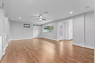 6423 Pineshade Ln, Houston, TX 77008 - Photo 36