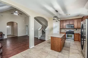 5422 Rio Dr, Baytown, TX 77521 - Photo 18