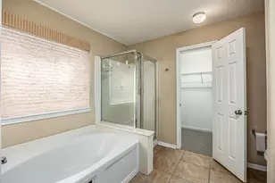 5422 Rio Dr, Baytown, TX 77521 - Photo 22