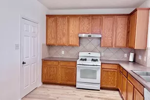 12323 Forstall Dr, Houston, TX 77014 - Photo 8