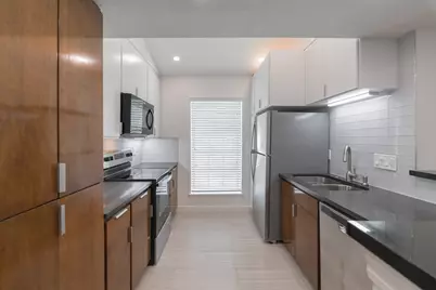 9809 Richmond Avenue #A13, Houston, TX 77042 - Photo 12