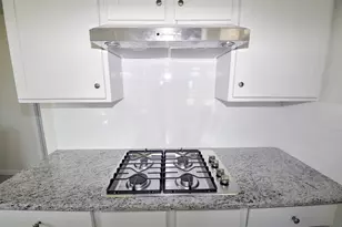 2203 Dorado St, League City, TX 77539 - Photo 14