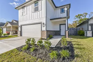 5723 Madden Ln, Houston, TX 77048 - Photo 2