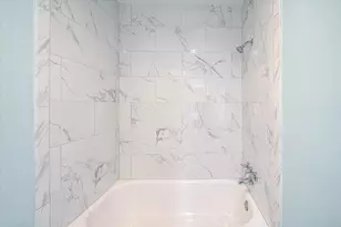 2574 Marilee Ln, Houston, TX 77057 - Photo 14