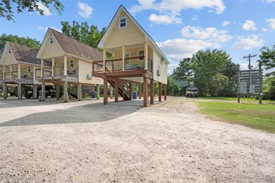 120 Grove Road #4, Kemah, TX 77565 - Photo 6