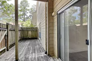 2100 Tanglewilde St, Houston, TX 77063 - Photo 14
