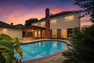 4802 Yorkshire St, Sugar Land, TX 77479 - Photo 1