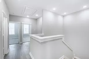 8423 Berry Brush Ln, Houston, TX 77022 - Photo 14