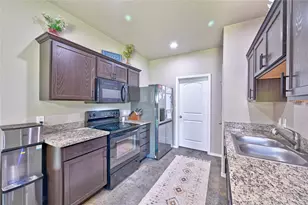 15827 Sweetgum Dr, Montgomery, TX 77356 - Photo 8