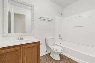 1630 Trail Oaks Ct, Houston, TX 77339 - Photo 16