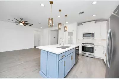 221 Magnolia Laurel Drive, Alvin, TX 77511 - Photo 26