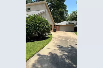 15702 Oxenford Drive, Tomball, TX 77377 - Photo 2