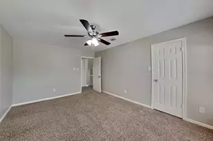 2822 Deer Hollow Dr, Houston, TX 77345 - Photo 10