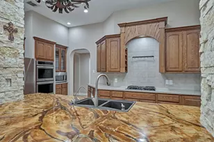 8969 Crighton Crossing Dr, Conroe, TX 77302 - Photo 30