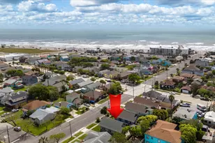 2407 37th St, Galveston, TX 77550 - Photo 2