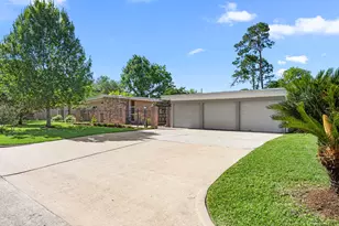 10310 Mayfield Rd, Houston, TX 77043 - Photo 8