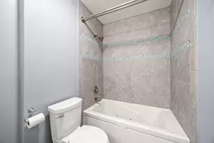 10310 Mayfield Rd, Houston, TX 77043 - Photo 32