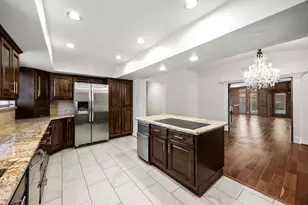 10310 Mayfield Rd, Houston, TX 77043 - Photo 22