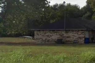 119 Pine Meadows Cir, Prairie View, TX 77445 - Photo 6