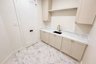 2325 Wroxton Rd, Houston, TX 77005 - Photo 22