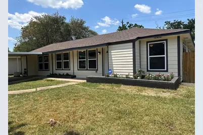 6059 Doulton Drive, Houston, TX 77033 - Photo 2