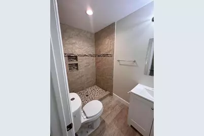 6059 Doulton Drive, Houston, TX 77033 - Photo 12