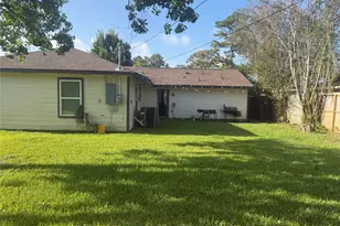 6059 Doulton Dr, Houston, TX 77033 - Photo 24