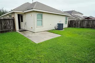 2767 Morgensen Dr, Houston, TX 77088 - Photo 16