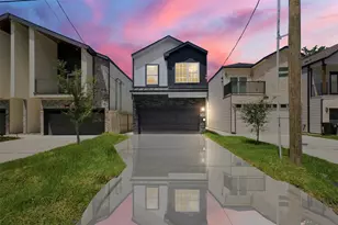 8121 Venus St, Houston, TX 77088 - Photo 2