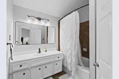 838 San Jacinto Circle, Baytown, TX 77521 - Photo 32