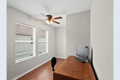 838 San Jacinto Circle, Baytown, TX 77521 - Photo 12